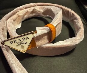 PRADA opasok