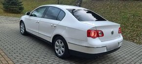 Volkswagen Passat B6 Highline 2.0TDi 103KW DSG R.v.2008