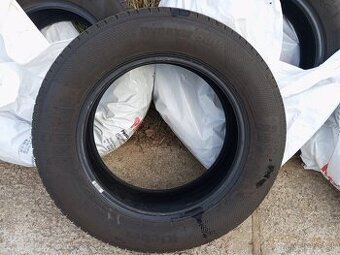 Kleber Dynaxer 225/65 r17 - 1