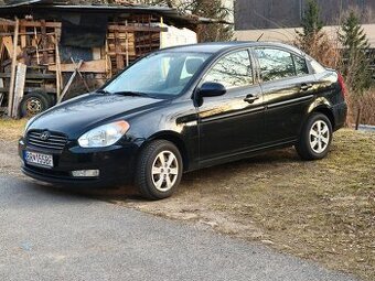 Hyundai Accent (REZERVOVANĚ)