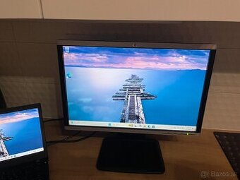 Monitor HP compaq LA2205wg - 1