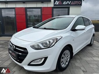 Hyundai i30 CW 1.6 CRDi, 130 495km, Ťažné zariadenie, SR