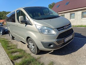 Ford Tourneo Custom - 1