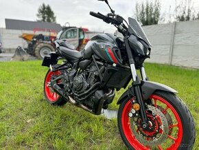 Yamaha MT07 2021