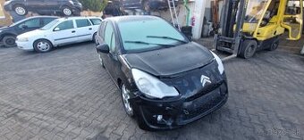 Lacno rozpredám Citroen C3 2009-2013 na náhradné diely