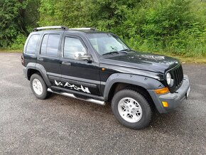 Jeep Cherokee KJ 2.8 CRD