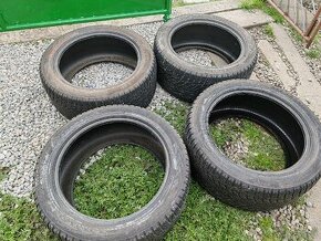 285/45/R20 Nokian WR SUV 4 M+S - 1