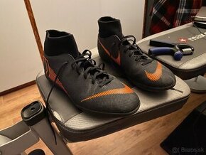 Turfy Nike mercurial 44