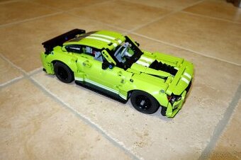 Lego 42138 Ford Mustang Shelby