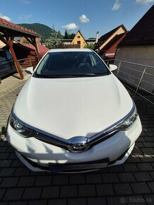 Toyota Auris 1,2 Ti biela