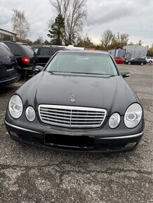 Mercedes E220