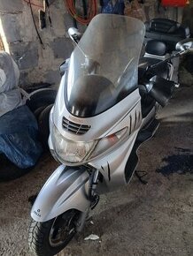 Suzuki Burgman 400