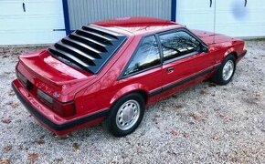 Predám na Ford Mustang - Foxbody - Zadná žaluzia kovova 