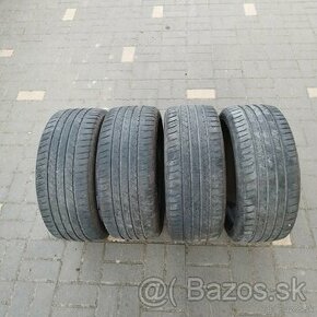 Pneu good year 215/40r17 87v