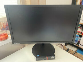 Perfektný Lenovo ThingCentre M700 plus monitor - 1