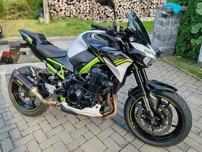 Kawasaki z 900