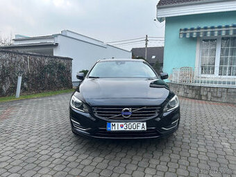 Volvo V60 D6 AWD 2.4  Diesel