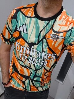 Arsenal London predzápasový dres