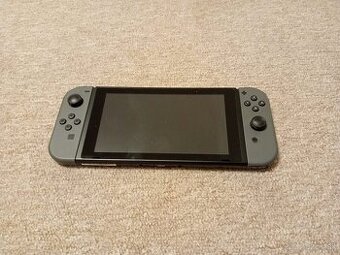 Nintendo Switch - 1