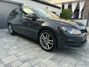 VOLKSWAGEN GOLF 7 VARIANT 1.6 TDI 77KW