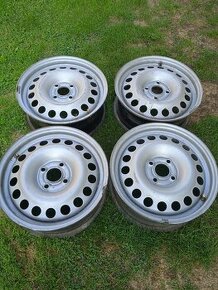 R 15 4x100