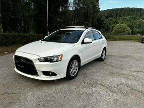 Mitsubishi Lancer Sportsback Invite 1.6 Mivec (2014)