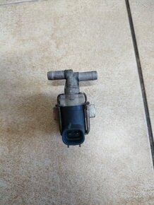 Toyota Yaris 1999-2005 - podtlakový ventil / Solenoid