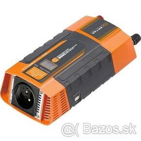 Menič napätia, invertor CARSPA s displejom 12/230V 600/1200W