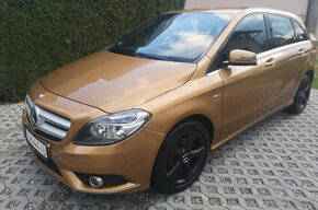 MERCEDES B180 CDI  W246 2012-