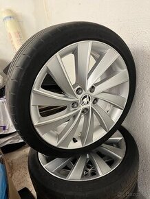 Škoda original 5x112 R18 225/40 letne Michelin