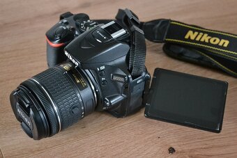 Nikon D5500 - wifi - dotyk. display - nafotene len 13 tisic