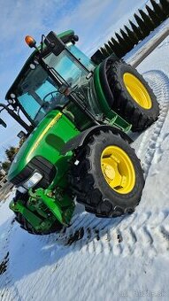 JOHN DEERE 5820 R ( Snaakladačom , 2ks john deere 5820r)