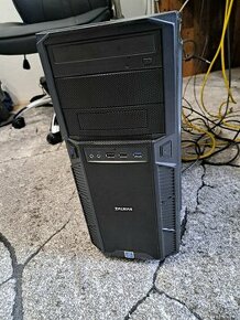 Pocitac Intel Gold G5400, 4 jadra ,RAM 4GB DDR4,SSD 250GB