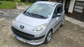 Peugeot 1007 1.4i 55kW - 1