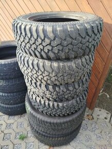 Predám pneumatiky 205/70 r15 - 1