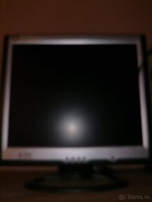 Predám 17" monitor