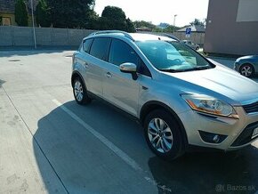 Ford kuga - 1