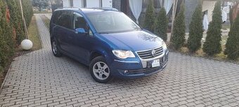 Volkswagen Touran 2.0 TDI Highline xenon