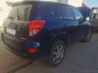 Toyota rav 4, rozpredam 2.2 dcat, 130kw,