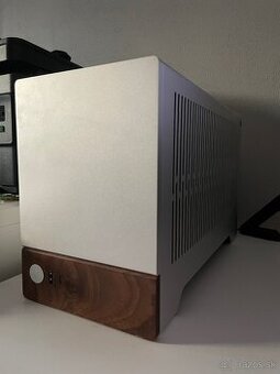 Ryzen 7 7800X3D, RTX 4070 SUPER, 64GB DDR5, 2TB SSD, 850W