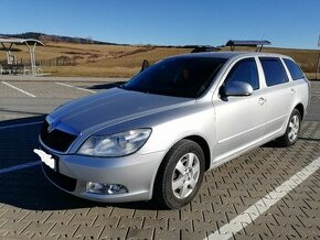 SKODA OCTAVIA COMBI 2.0tdi 2009 - 1