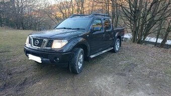 Nissan navara D40 2.5 DCI - 1