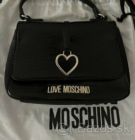 kabelka love moschino