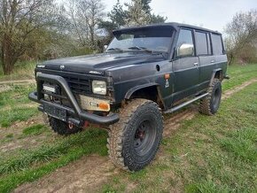 Predám NISSAN PATROL W 160, 3,3TD. Radovy  šesťvalec. Je to - 1