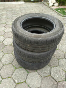 3x Letné pneu 195/65 R15 - Hankook