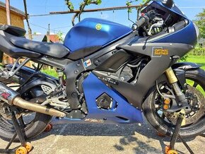 Yamaha R6 2005