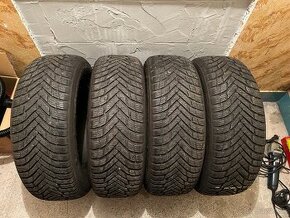 NOKIAN 235/65R17 - zimné