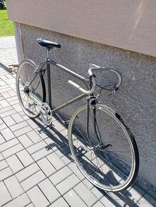 Predám krásny bicykel Favorit alebo eska