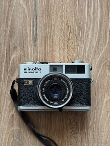 Minolta Hi-Matic F - 1