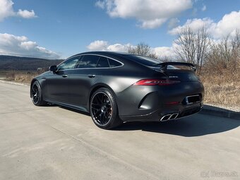 Mercedes Benz AMG GT63s